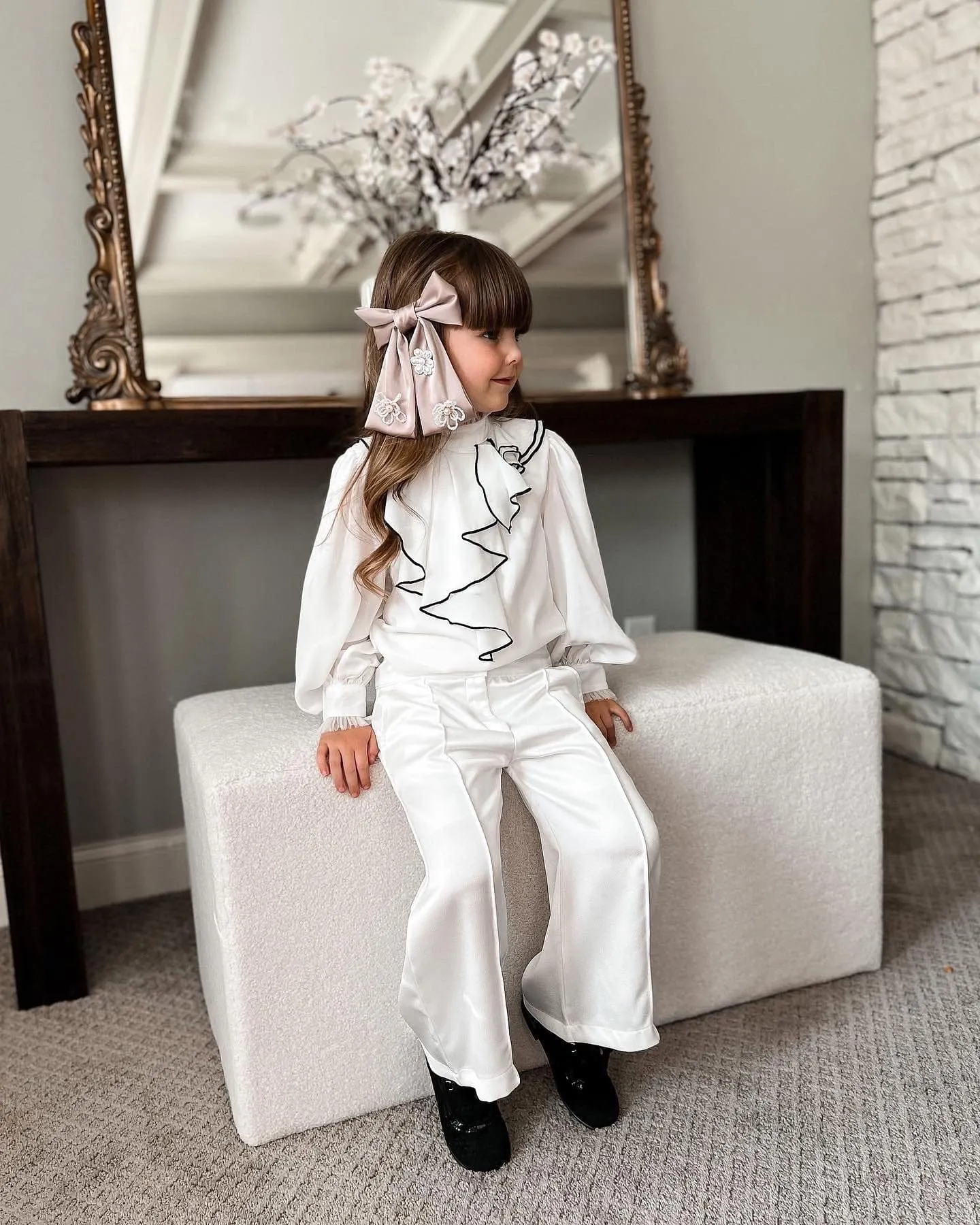 Gwen Blouse and Pants Set